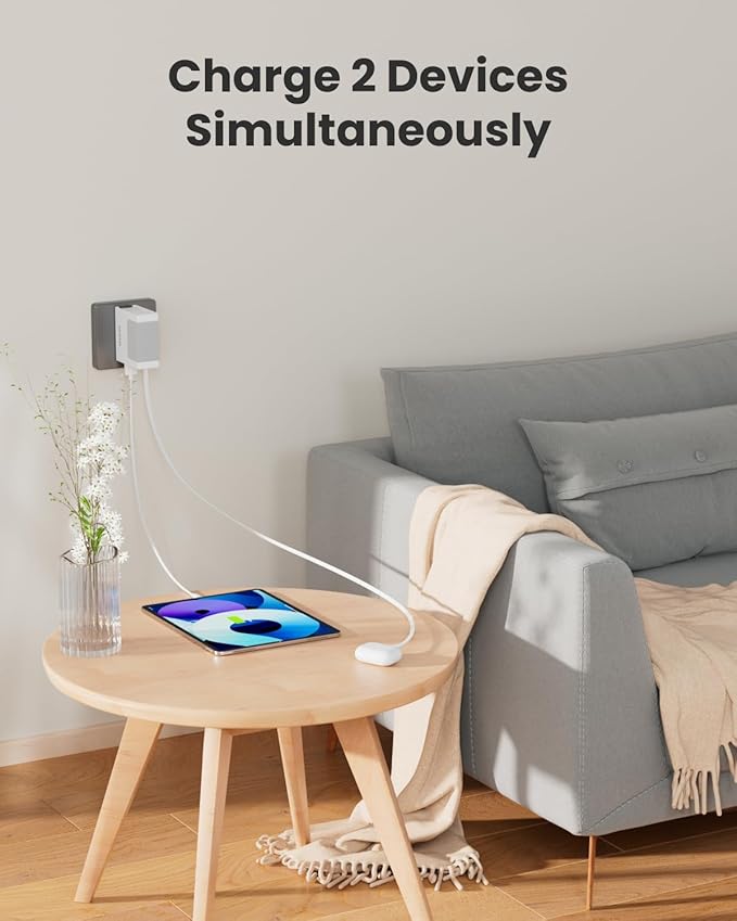Gitryin 1 Lightning Retractable Wall Charger and 12-in-1 Desktop Charging Station with 4 Type-C Retractable Wall Chargers