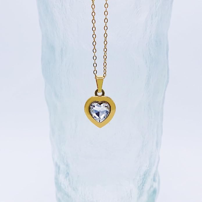 Cute Gold Heart Necklace for Women,18k Gold Plated Cubic Zirconia Charm Necklaces,Stainless Steel Women's Heart Stone Pendant Necklace for Women,16-18 Inches Adjustable Chain,Trendy Jewelry Gifts