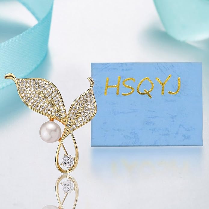 Crystal Pearl Flower Brooches Pins Fashion Beautiful Created Rhinestone Floral Brooch Good Idea for Party Dance Wedding Banquet for Elegant Women Girl