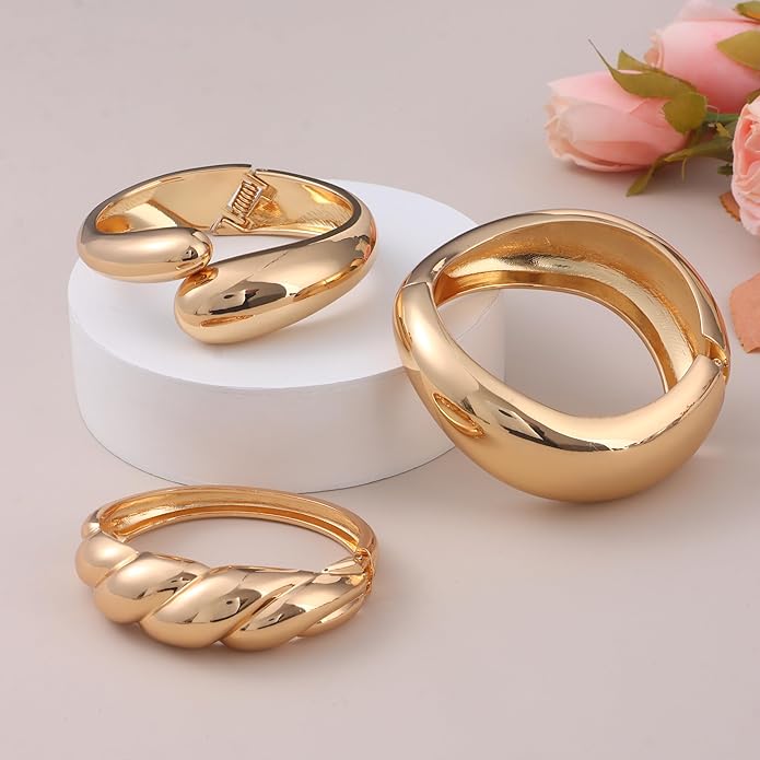 SAMOCO 3Pcs Chunky Gold Bangle Bracelets for Women Trendy Wide Wrist Cuff Bracelets Stack Statement Bangle Fashion Gifts