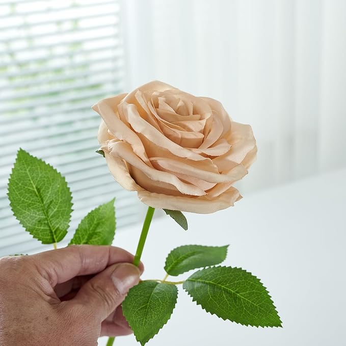 50pcs Beige Roses Artificial Flowers Bulk Fake Roses Silk Flower with Stems Realistic Flowers for Wedding Centerpiece Party Birthday Decor