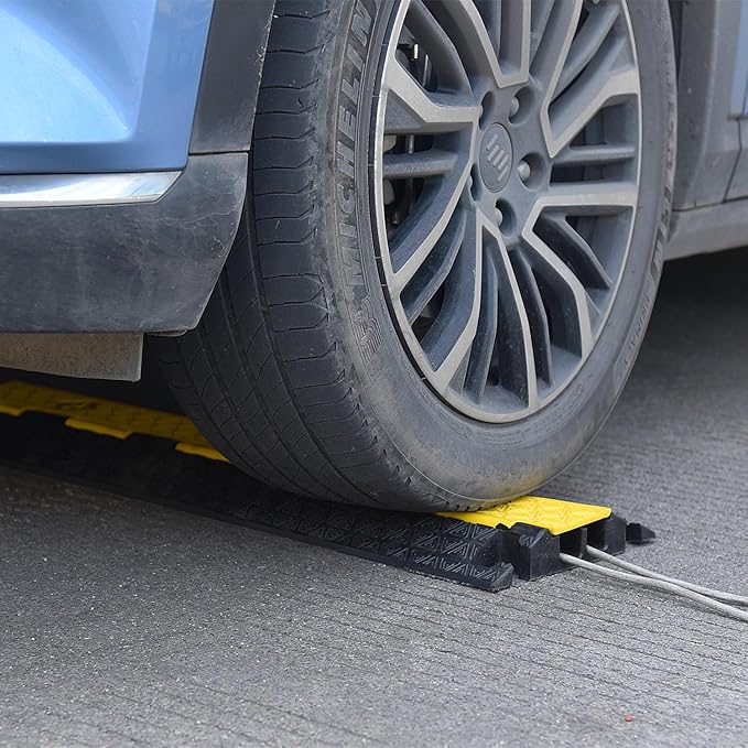 Heavy-Duty Rubber Cable Protector Ramp, Floor Cable Wire Cord Cover Speed Bumps 22000 Lbs Load Capacity, Driveway Hose Cable Ramp Protective Cover for Indoor Outdoor (Small 2-Channel x 4Pcs)