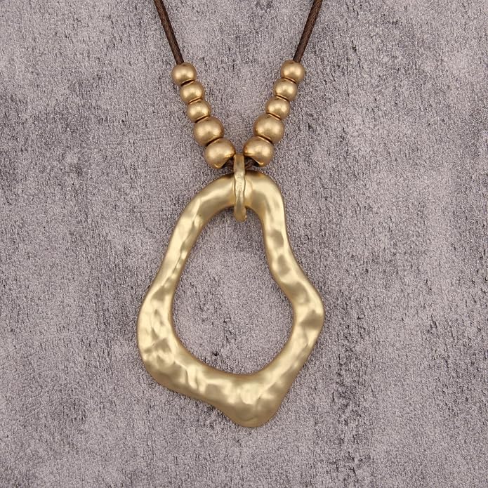 Boho Leather Necklace Women Bohemian Brown Circle Pendant Necklace Choker Long Necklaces for Women Boho Ring Large Pendant