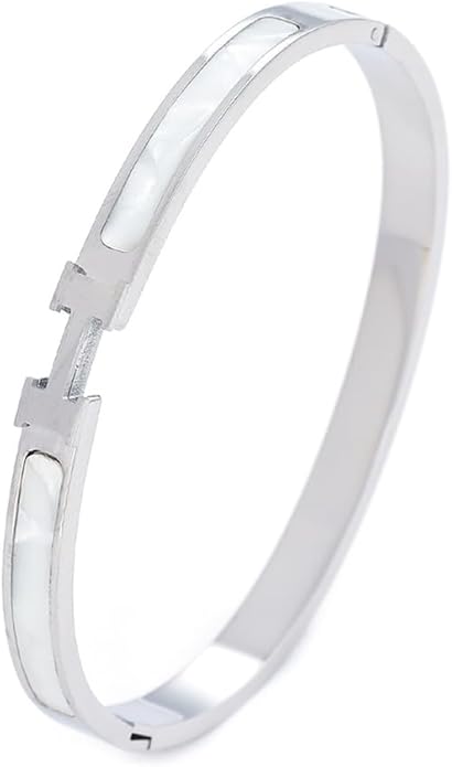 Stainless Steel H logo Bracelet Colorfast Skin does not turn green Classic styling cufflinks