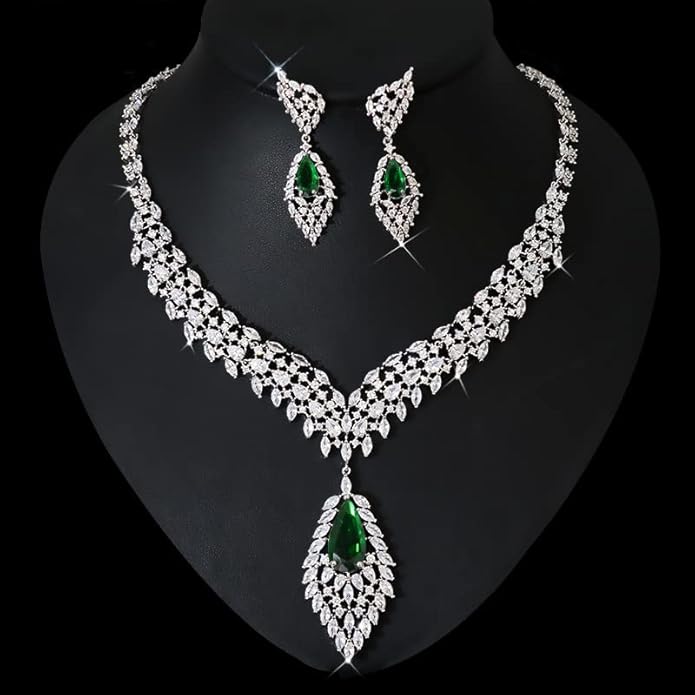 14K Gold Natural Crystal Jewelry Set for Women,Sparkling Wings Shape Crystal Pendant Necklace and Drop Earrings Set,Fashion Wedding Bridal Jewelry Set