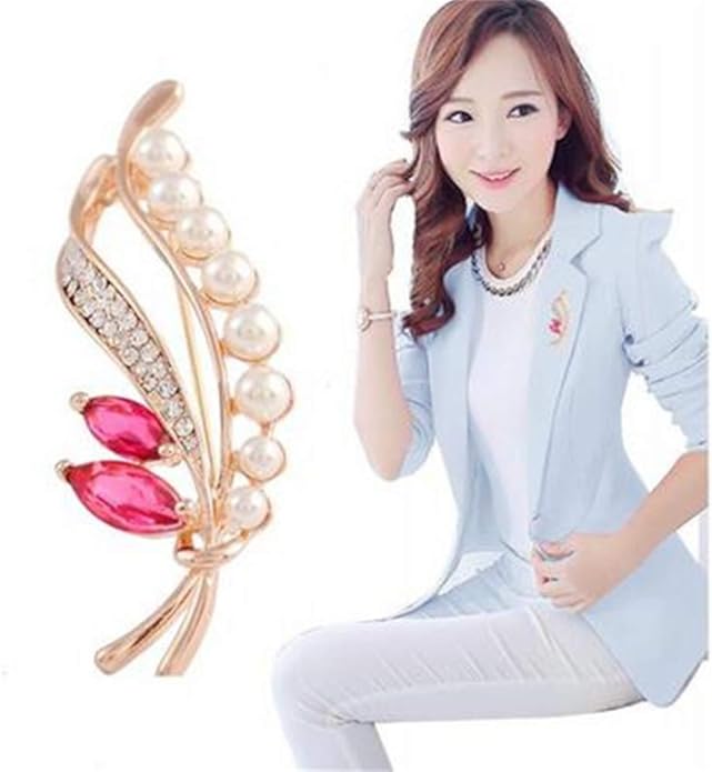 Crystal Pearl Flower Brooches Pins Fashion Beautiful Created Rhinestone Floral Brooch Good Idea for Party Dance Wedding Banquet for Elegant Women Girl