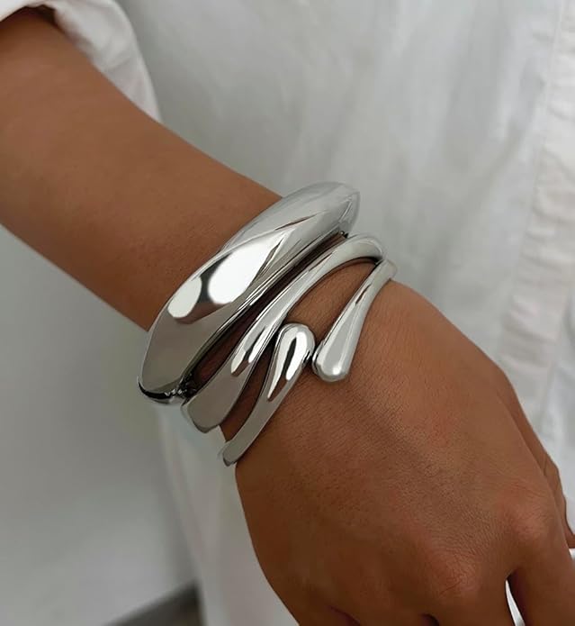 Chunky Gold Bangle Bracelets for Women, Dainty 14k Gold Plated Big Stackable Bangles Set, Trendy Statement Cuff Bracelet Stack Fashion Jewelry Christmas Gifts