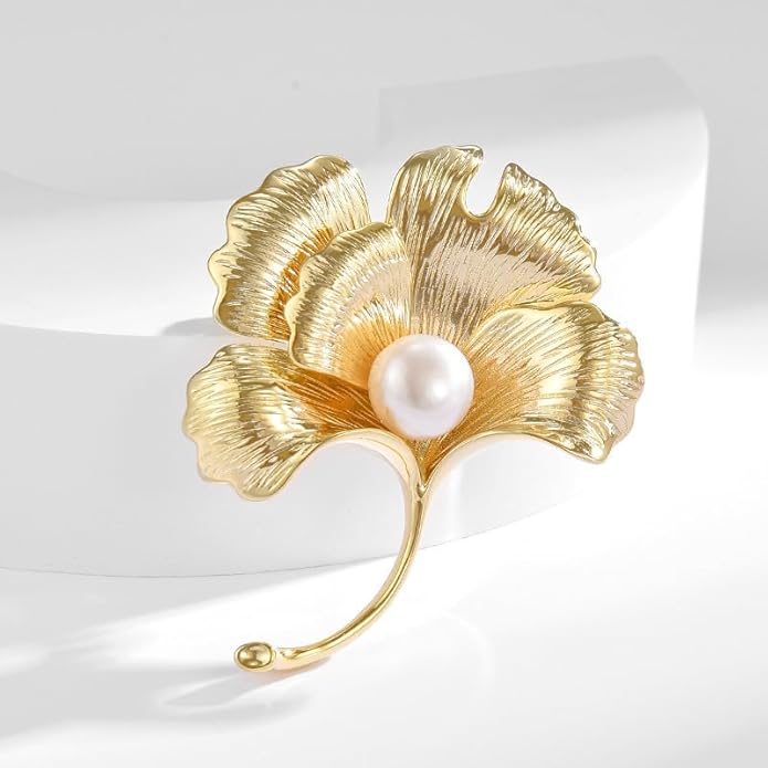 Leaf Brooches Rhinestone Freshwater Pearls Ginkgo Leaves Brooch Pin 18k Gold Plated Leaves Lapel Pins Jewelry Valentine's Day Birthday Gifts for Women Girls