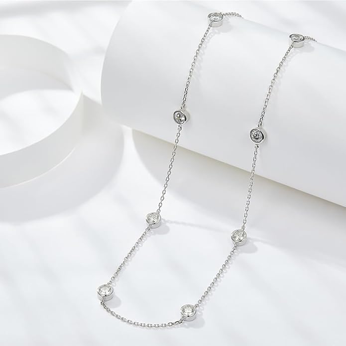 Vintage Collarbone Necklace with VVS1 D-color Round-cut Diamond, Great Gift for Girlfriend, Choice for Special Occasions or Romantic Evenings Out,Chain Length: 15.75 Inch