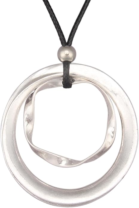 Boho Leather Necklace Women Bohemian Brown Circle Pendant Necklace Choker Long Necklaces for Women Boho Ring Large Pendant