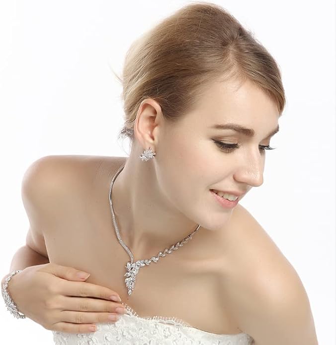 14K Gold Women's Jewelry Set, Natural Crystal Necklace & Moissanite Earrings, Luxurious Bridal/Wedding Fashion Accessory