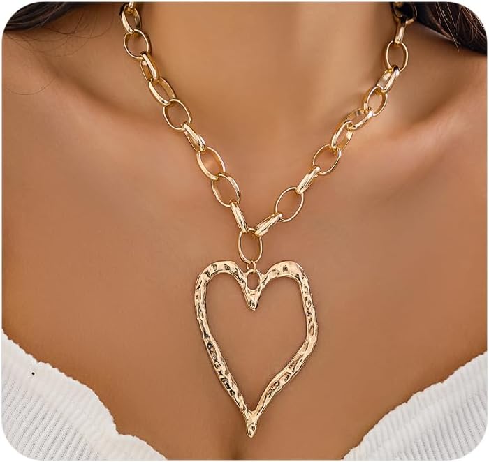 Y2k Large Heart Necklaces for Women Chunky Big Heart Pendant Necklace Exaggerated Layered Love Pearl Choker Necklace Set Dainty Statement Jewelry Gift