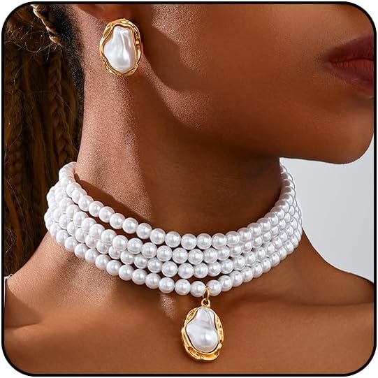 Chunky Pearl Necklaces for Women Gold Pearl Choker Necklace and Earrings Set Pearls Set Jewelry for Women