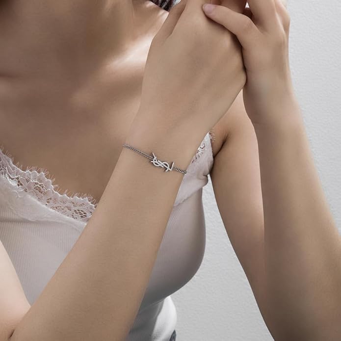 Luxury Gold bracelet for Women,18K monogram Exquisite monogram interwoven Charm Bracelet for Women Gold Jewelry Gifts