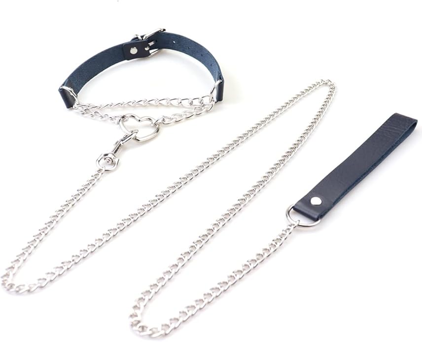 Harajuku Peach Heart Choker Punk Hauling Chain PU Leather Collar Gothic Necklace NightClub Goth Leash Belts