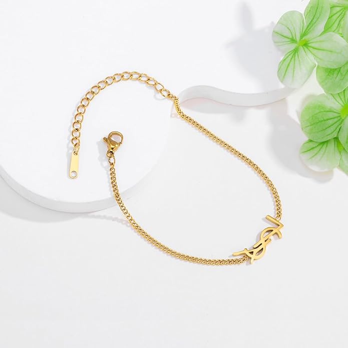 Luxury Gold bracelet for Women,18K monogram Exquisite monogram interwoven Charm Bracelet for Women Gold Jewelry Gifts