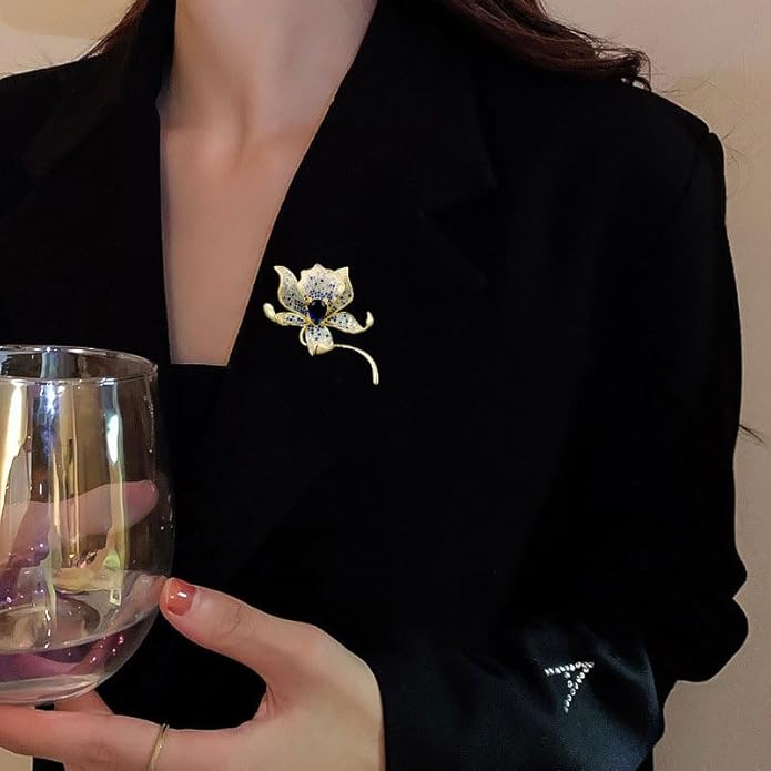 Stunning Handmade Lily Brooch in 14K Gold with Crystal Encrusted, Luxurious Moissanite Botanical Floral Corsage, Ideal Botanical Theme Shawl Accessory