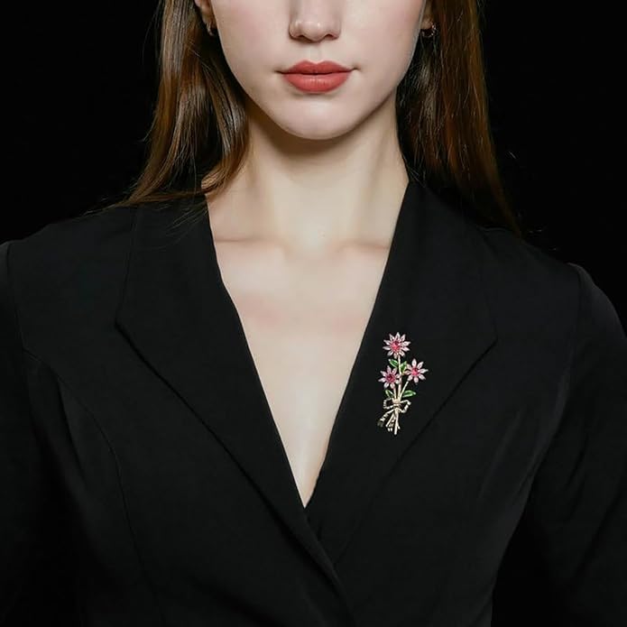 14K Gold Daisy Brooch with Crystal Inlay - Bright Bouquet Flower Crystal Brooch,Ideal Gift for Her on Special Occasions