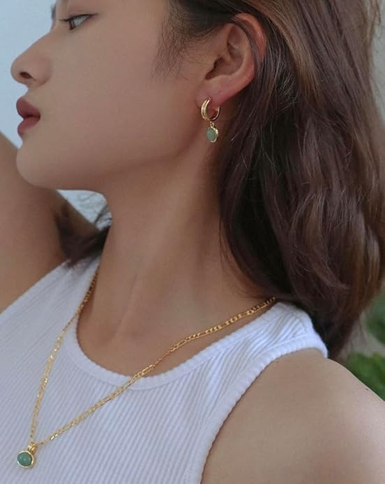DISTANT DRUMS Simple Natural Green Aventurine Stone Jewelry Set for Women,Hoop Earrings,Bracelet,Necklace,18K Gold-plated Spiritual Gift,Fortunate Stone Jewelry,Choker