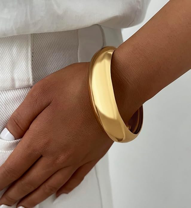 Chunky Gold Bangle Bracelets for Women, Dainty 14k Gold Plated Big Stackable Bangles Set, Trendy Statement Cuff Bracelet Stack Fashion Jewelry Christmas Gifts