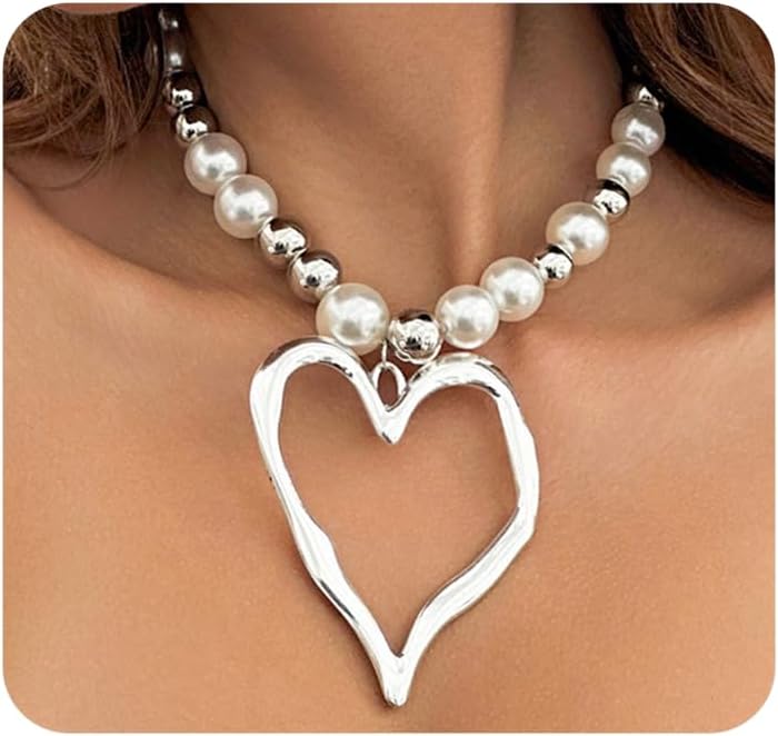 Exaggerated Heart Pendant Pearl Necklace,Charming Plated Gold Chunky Love Ball Statement Choker,Sweet Heart Beaded Collar Necklace for Women