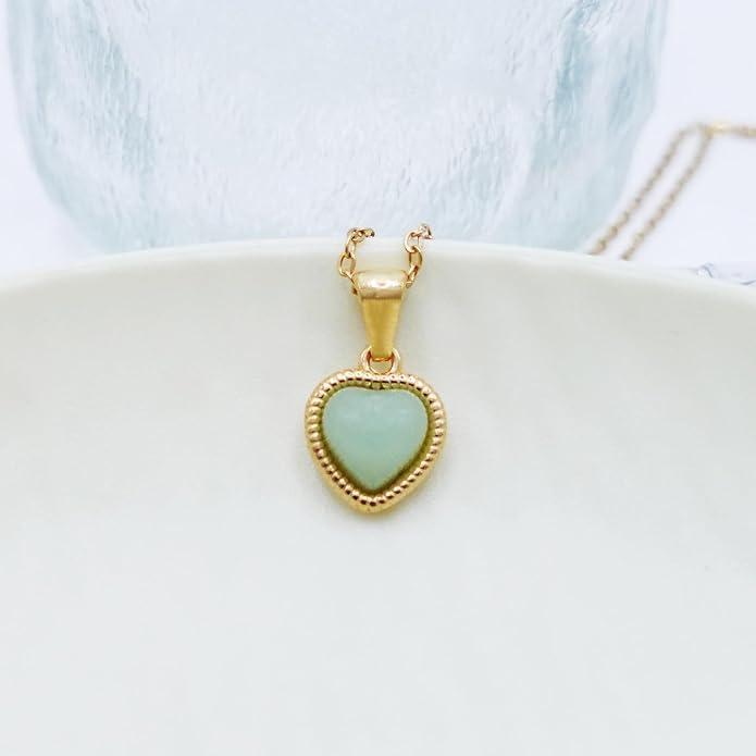 Cute Gold Heart Necklace for Women,18k Gold Plated Cubic Zirconia Charm Necklaces,Stainless Steel Women's Heart Stone Pendant Necklace for Women,16-18 Inches Adjustable Chain,Trendy Jewelry Gifts