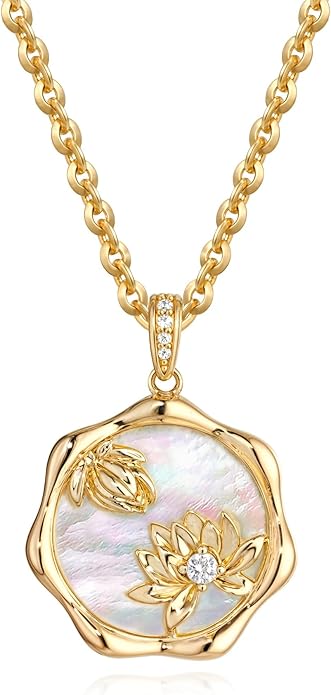 MTMY Birth Flower Necklace 14K Gold Plated Mother of Pearl Disc Birth Month Flower Pendant Necklaces for Women Personalized Custom Floral Jewelry Birthday Gift