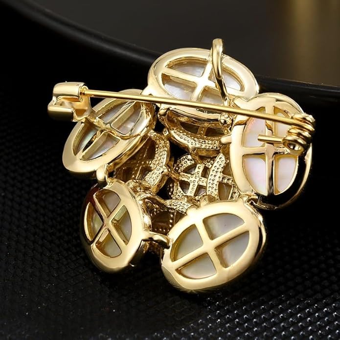 Flower Brooch for Women Rhinestone Flower Brooch Pins Floral Brooches Jewelry Gift for Mom Wife