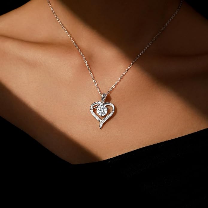 Rose Heart Pendant Necklace for Wife Moissanite Lab-Created Gem Jewelry for Women I Love You Wedding Anniversary Birthday Christmas Valentines Engagements Mothers Day for Her Girlfriend Mom Daughter