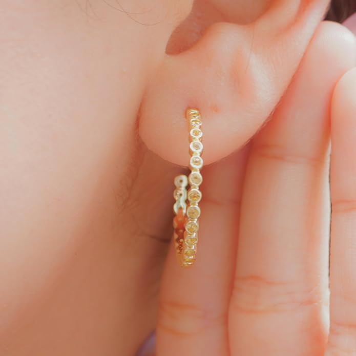 Gold Hoop Earrings for Women – Brass 18k Gold Plated Round Hoop Earrings, Lightweight Gold Plated Fashion Jewelry, Elegant Statement Earrings for Party & Daily Wear