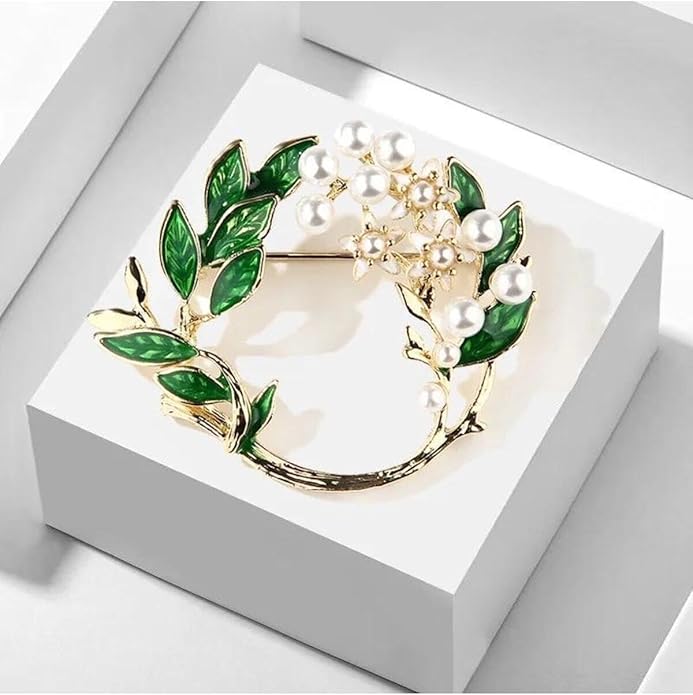 Nice You Helen Premium Crystal Flower Brooch Pin for Women – Vintage Rhinestone Jewelry Accessory, Elegant Gift-Ready Brooch for Dresses, Scarves & Special Occasions