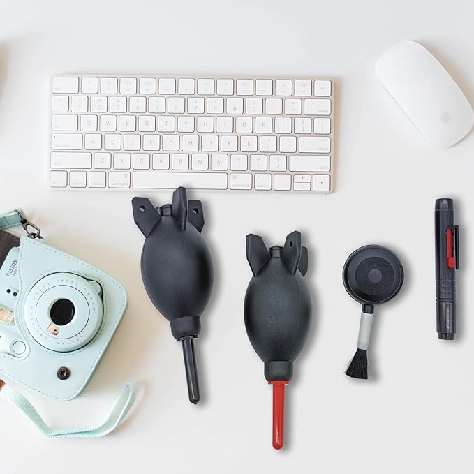 Lens Cleaning Kit Contains 2 Pcs Rubber Rocket Air Blower Duster, Lens Cleaning Pen, Blower Brush Dust Cleaner and Carrying Pouch, for Lens, Camera, SLR, Telescope, Magnifying Glass, Phone
