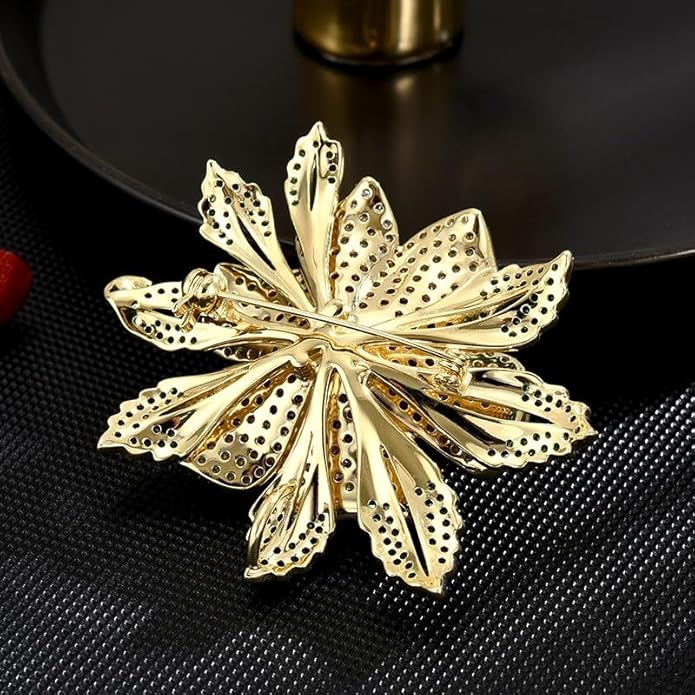 Rhinestone Flower Brooch Austrian Crystal Flower Pin 18k Gold Plated Floral Brooch Lapel Pin Jewelry Mother's Day Birthday Gifts for Mom Wife