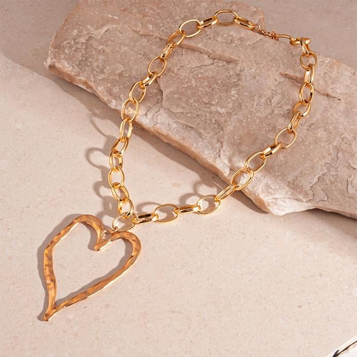 Bold Big Chunky Gold Heart Necklace for Women, Unique Large Thick Hollow Love Heart Pendant Chain Choker Necklaces Punk Party Prom Y2K Jewelry Gifts