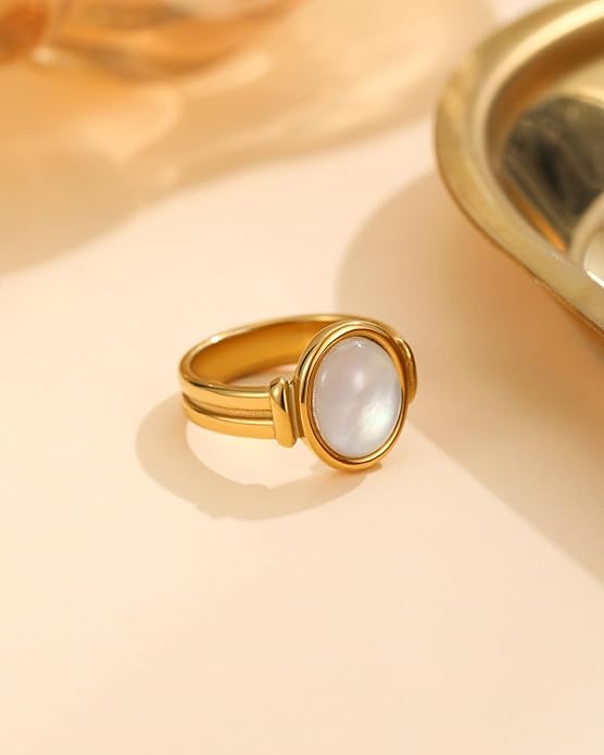 YeGieonr Gold Rings for Women Trendy Non Tarnish Chunky Gold Plated Ring, Waterproof Stainless Steel Gold Jewelry Gift