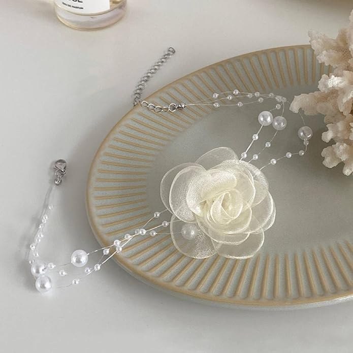 Boho Flower Pearl Choker Necklace for Floral Choker,Women Dainty Pearl Beaded Chain Collar Necklace Flower Necklace for Women Trendy Jewelry