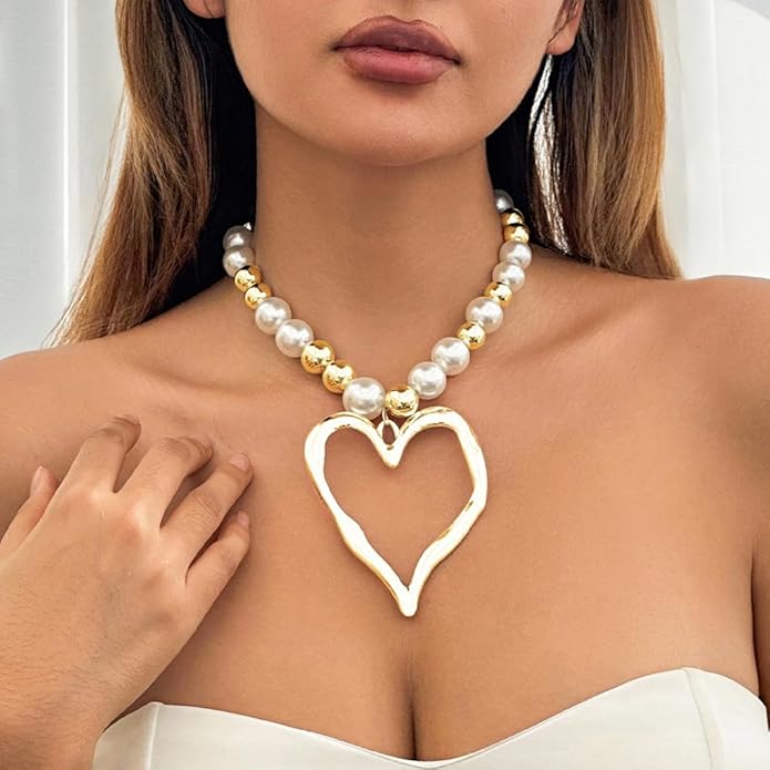Exaggerated Heart Pendant Pearl Necklace,Charming Plated Gold Chunky Love Ball Statement Choker,Sweet Heart Beaded Collar Necklace for Women
