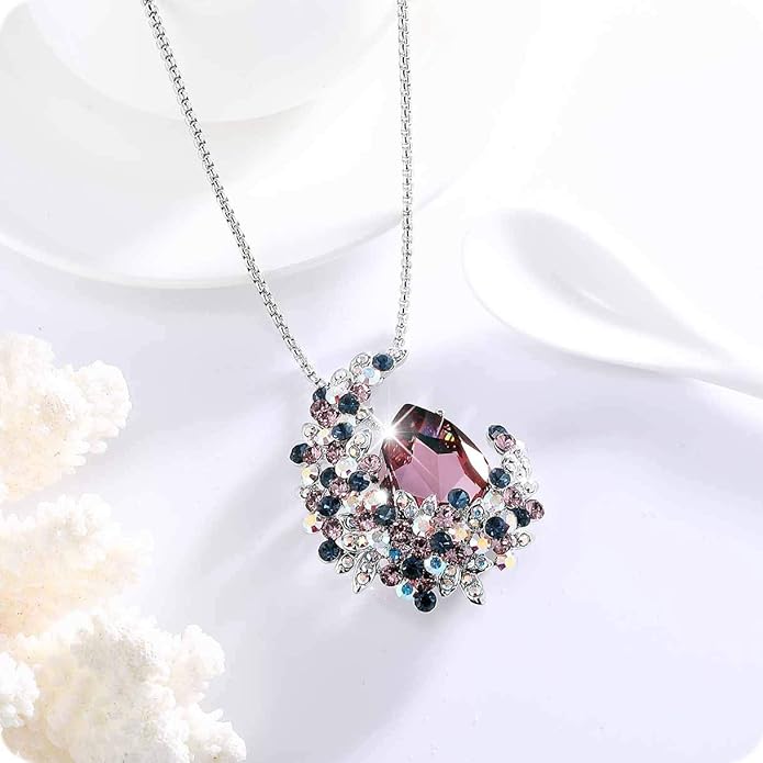 Richapex Elegant Crystal Tulip Rose Brooch Pin,Cubic Zirconia Fashion Crystal Jewelry Women's Brooch Pin