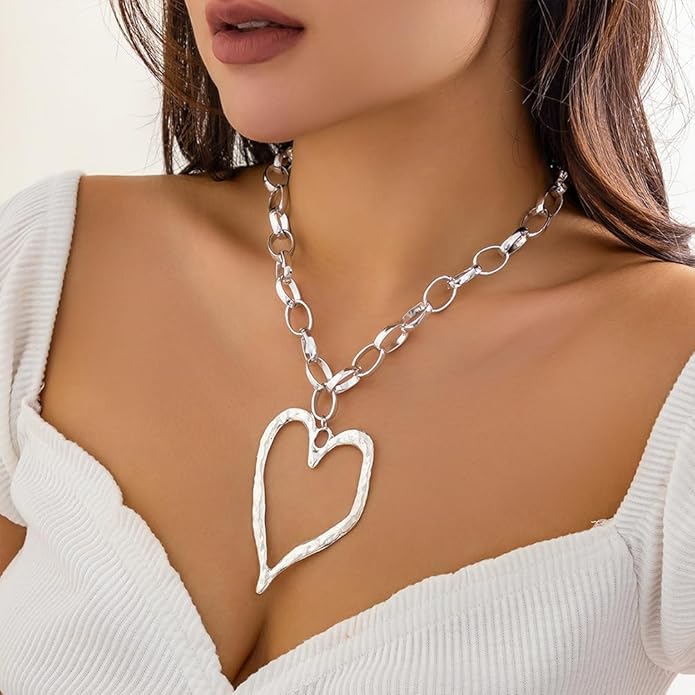 Bold Big Chunky Gold Heart Necklace for Women, Unique Large Thick Hollow Love Heart Pendant Chain Choker Necklaces Punk Party Prom Y2K Jewelry Gifts