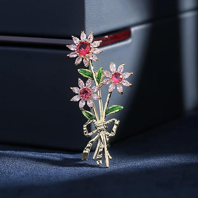 14K Gold Daisy Brooch with Crystal Inlay - Bright Bouquet Flower Crystal Brooch,Ideal Gift for Her on Special Occasions