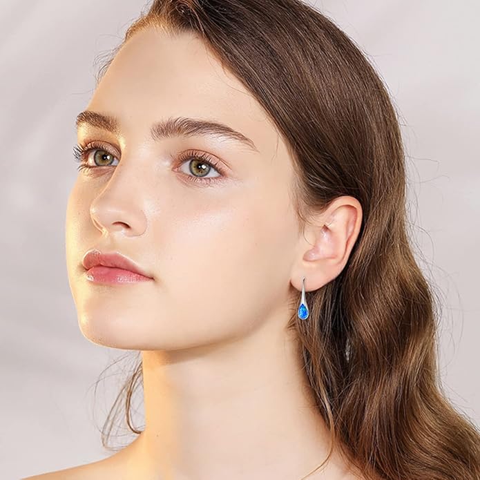 925 Sterling Silver Small Pear-Shaped Modern Style Hook Earrings with Crystals from Austria