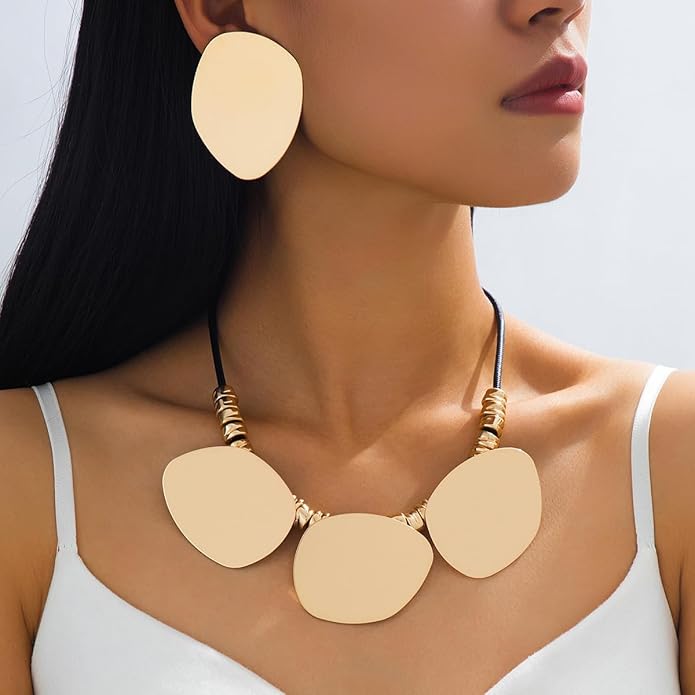 Chunky Gold Statement Necklace Earring Set for Women Minimalist Irregular Round Earrings Vintage Leather Big Golden Geometric Oval Choker Necklaces Trendy Party Jewelry Set for Women