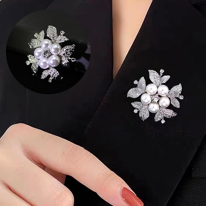 Crystal Pearl Flower Brooches Pins Fashion Beautiful Created Rhinestone Floral Brooch Good Idea for Party Dance Wedding Banquet for Elegant Women Girl
