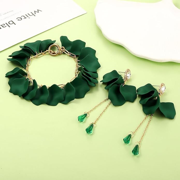 Flower Petal Necklace Earrings Set Layered Statement Beaded Jewelry Set for Women Summer Necklace Earrings