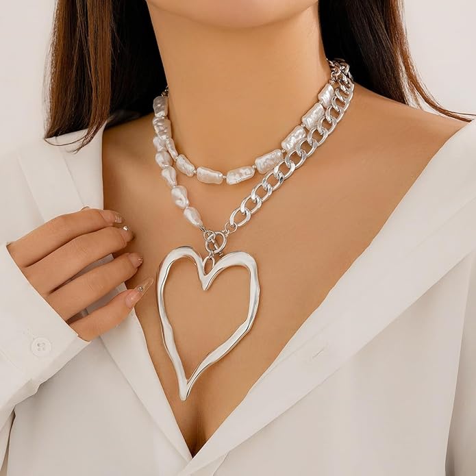 Y2k Large Heart Necklaces for Women Chunky Big Heart Pendant Necklace Exaggerated Layered Love Pearl Choker Necklace Set Dainty Statement Jewelry Gift