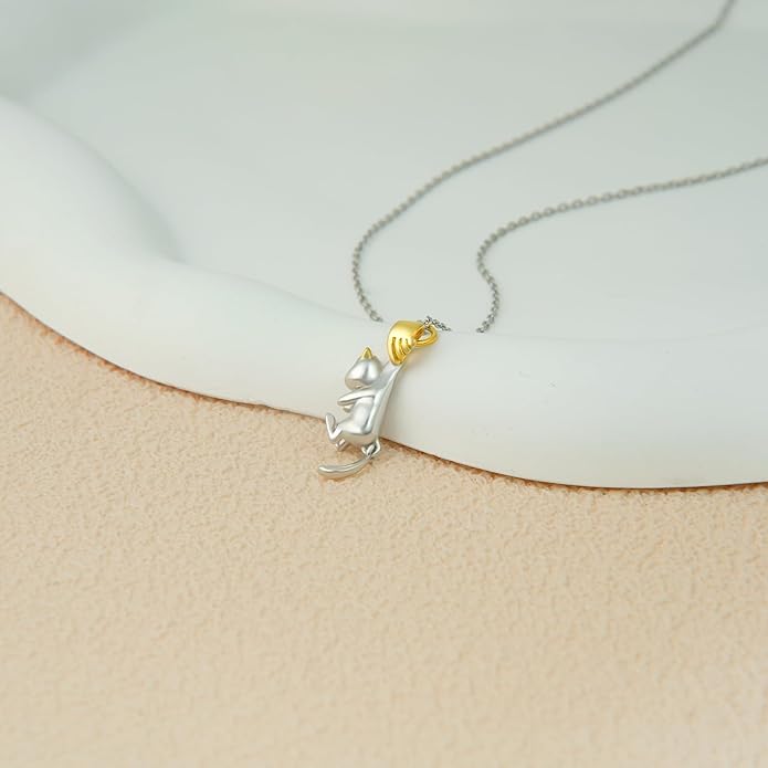 Animal Necklace Cat/Fox/Otter/Sloth/Cow/Highland Cow/Koala Necklace Cute Animal Jewelry Gifts for Women
