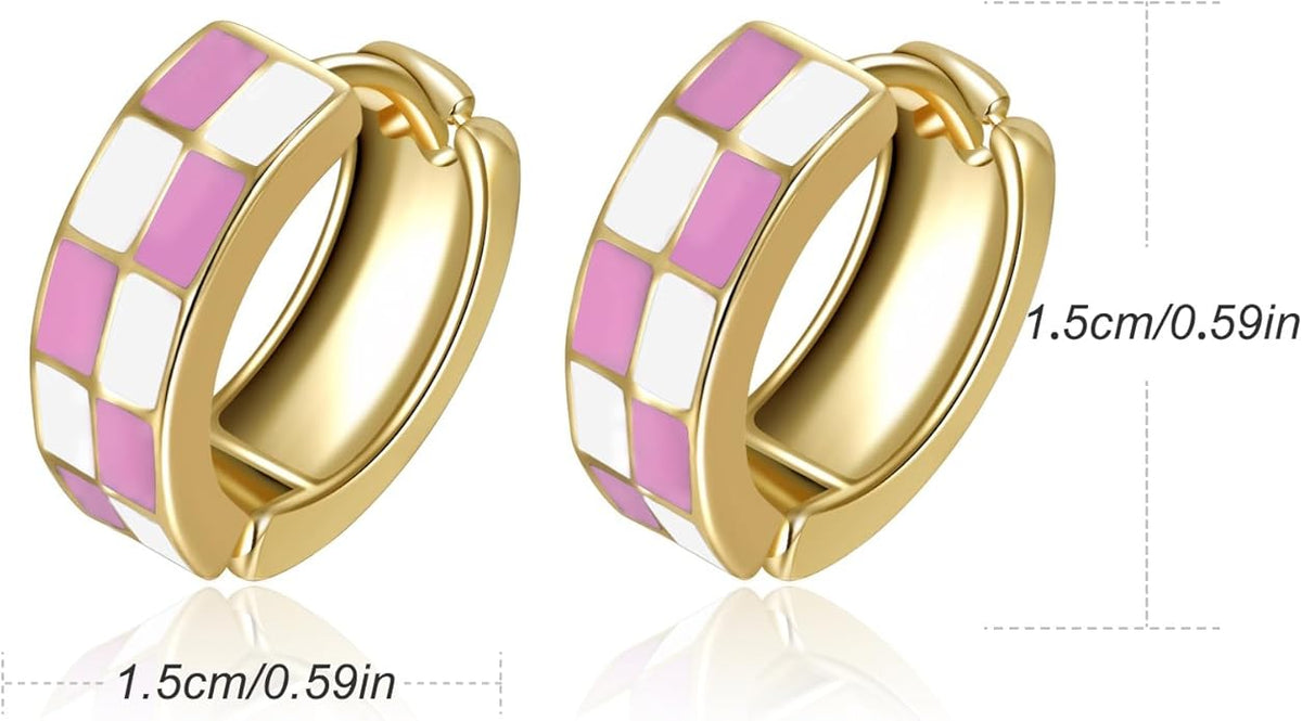 Chic Checker Small Hoop Cartilage Earrings Teacher Earrings for Women；White Black Enamel Hypoallergenic Hooped Gifts Gold and Silver tone