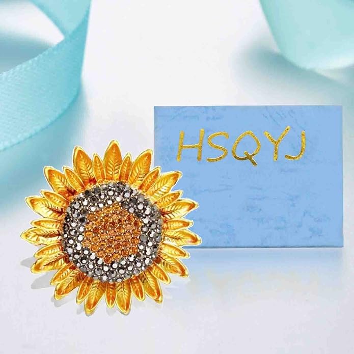 Crystal Pearl Flower Brooches Pins Fashion Beautiful Created Rhinestone Floral Brooch Good Idea for Party Dance Wedding Banquet for Elegant Women Girl
