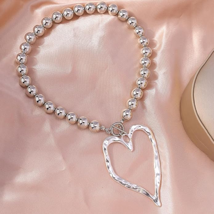Unique Big Chunky Gold Heart Beads Necklace for Women, Charm Large Thick Hollow Love Heart Pendant Beaded Chain Choker Necklaces Party Y2K Jewelry Gift