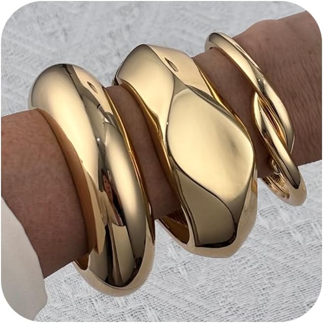 SAMOCO 3Pcs Chunky Gold Bangle Bracelets for Women Trendy Wide Wrist Cuff Bracelets Stack Statement Bangle Fashion Gifts